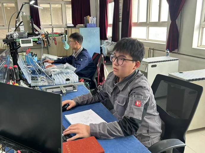 656b1afec371c3470ed111a3c167f5e